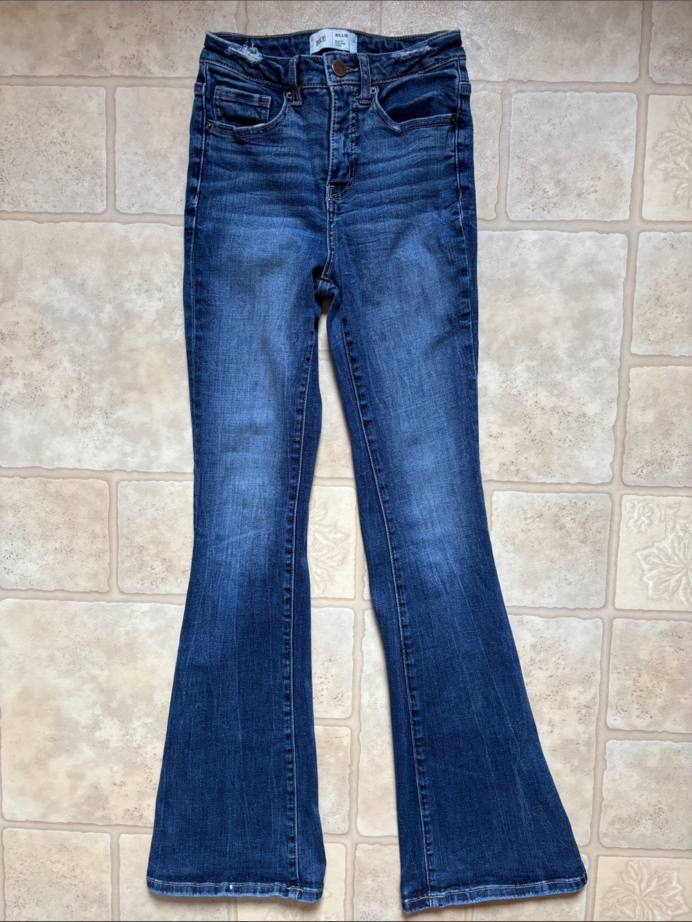 BKE Billie Slim Fit High Rise Flare Denim Blue Jeans Size 25x33.5 (tag) Stretch